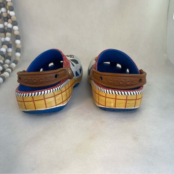 CROCS TOY STORY SHERIFF WOODY CLASSIC CLOG Size J 1 - Picture 5 of 8